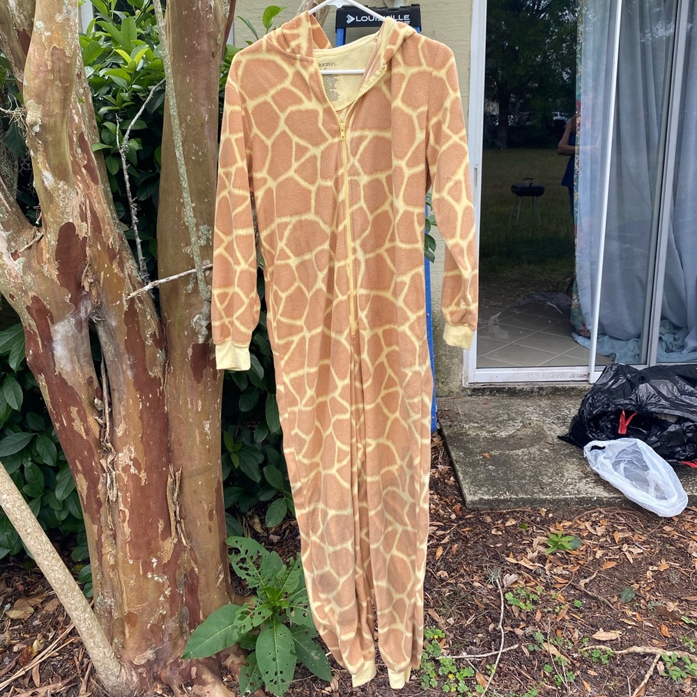 Giraffe onesie pjs